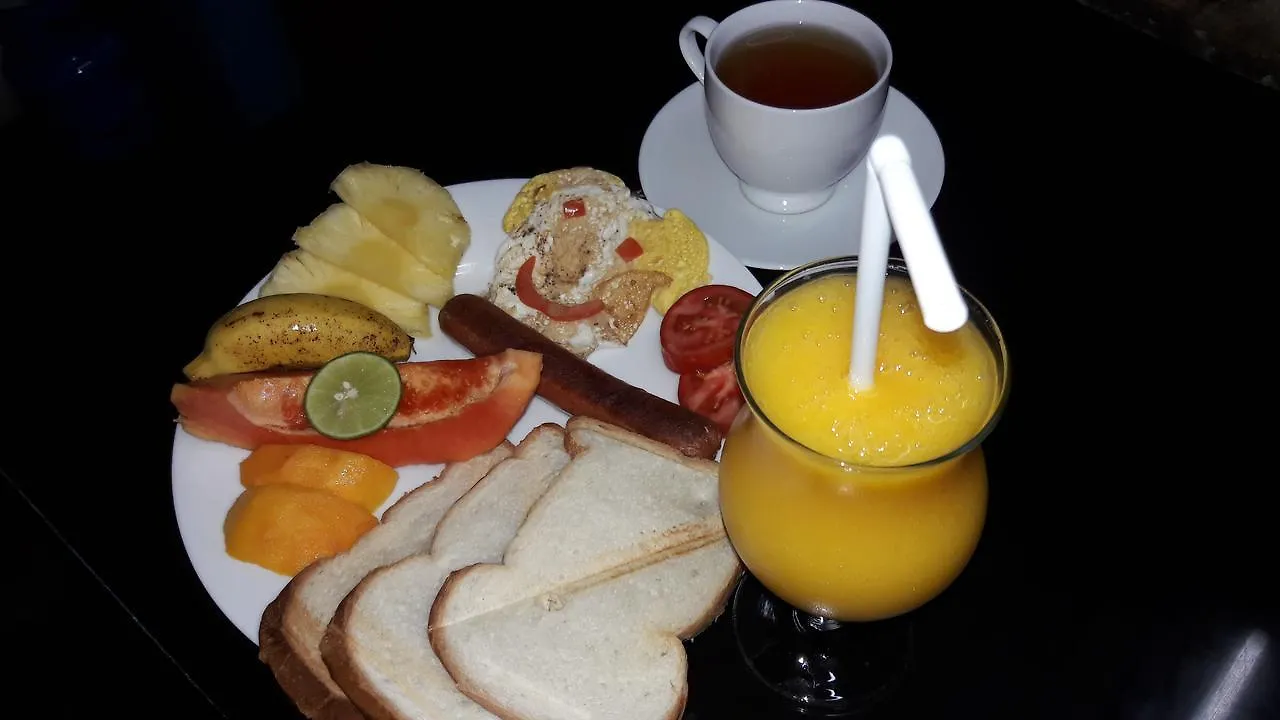 Yoho Rohans Place Negombo Hotel