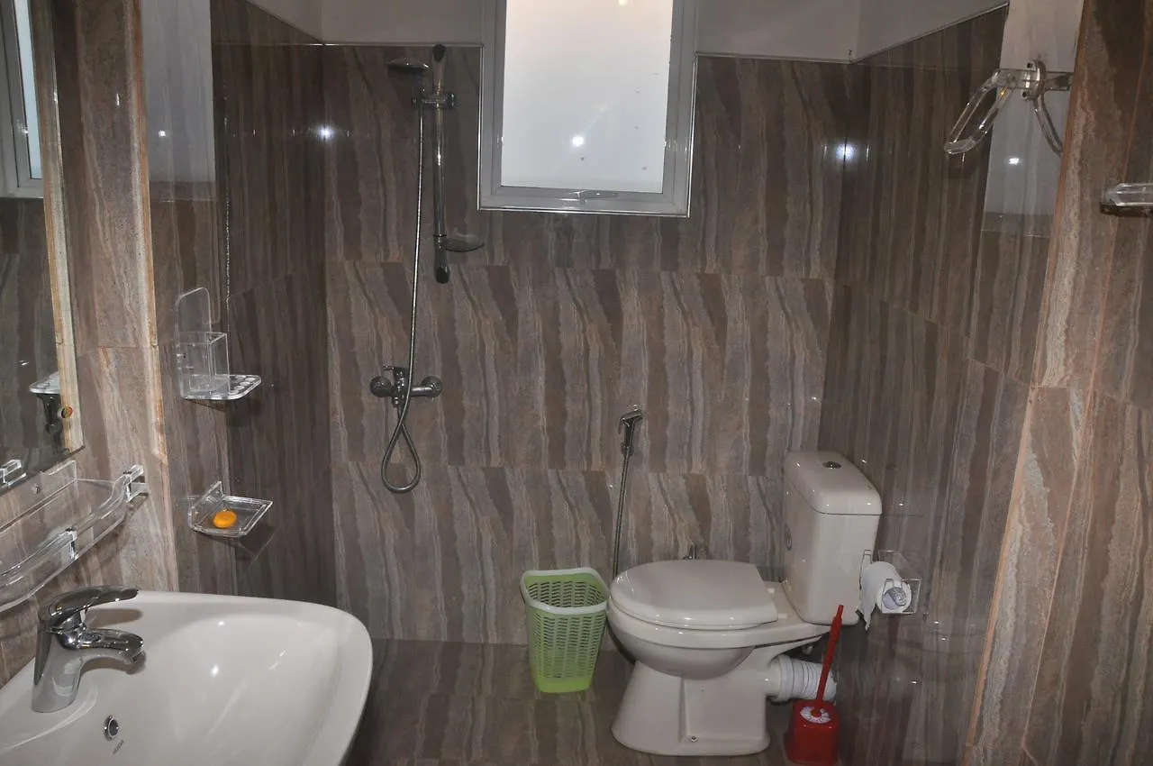 Yoho Rohans Place Negombo