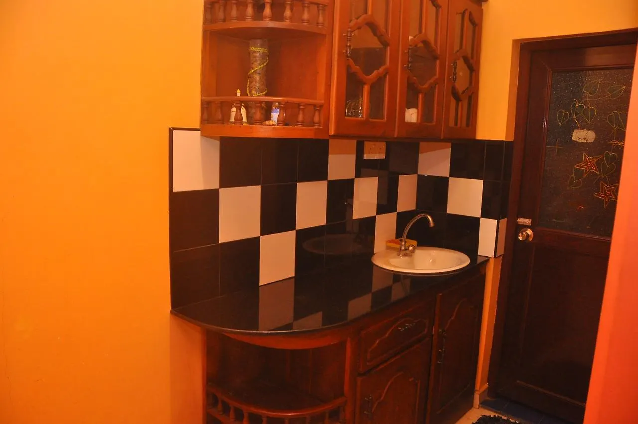 Yoho Rohans Place Negombo