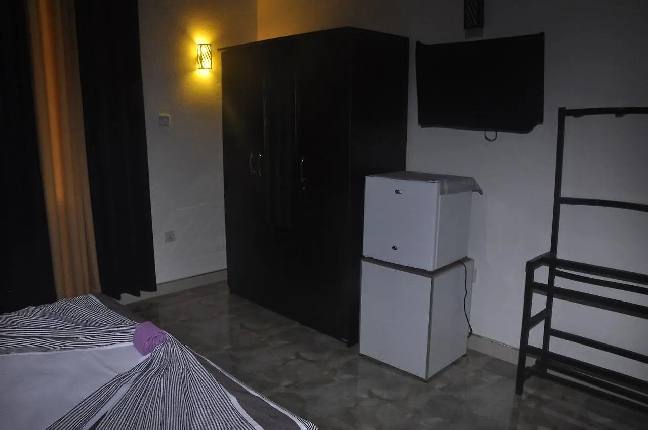 Yoho Rohans Place Negombo