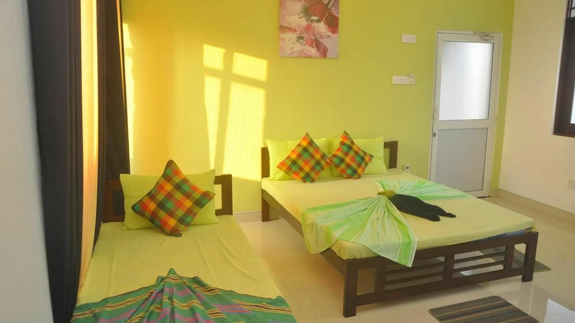 Yoho Rohans Place Negombo