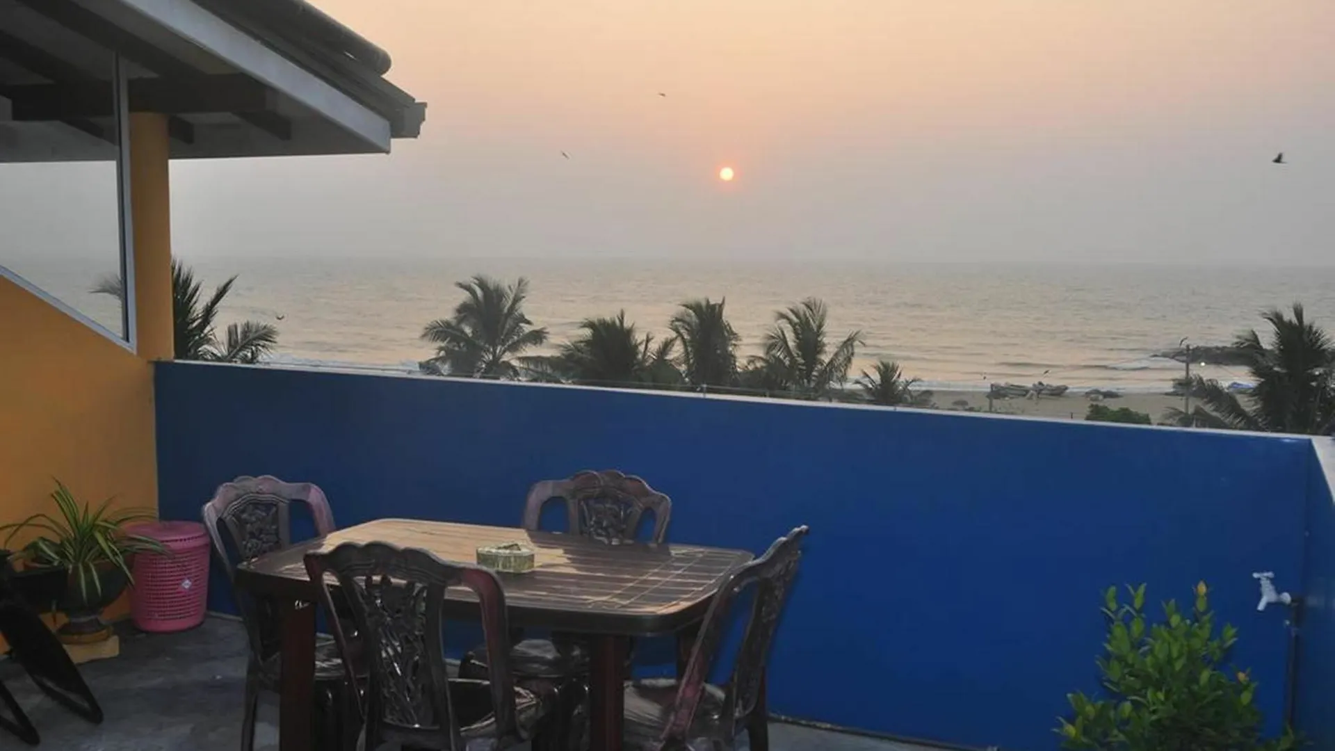 ** Hotel Yoho Rohans Place Negombo Šrí Lanka